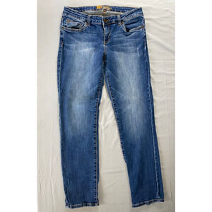 KUT From the Kloth Katy Boyfriend Stretch Denim Jeans. Perfectly Broken In, 6.